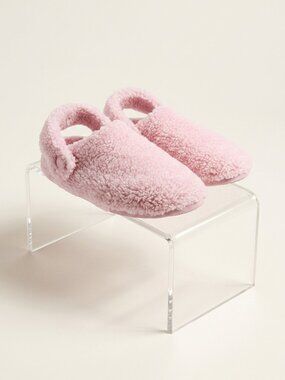 Crocs Classic Cozzzy Fuzzy Slippers Pink Milk W8 Faux Shearling Cozy Backstrap